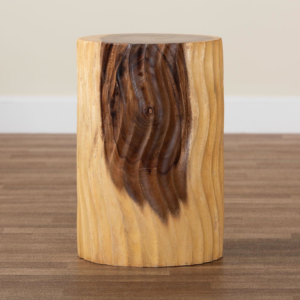Fuchsia Hand-carved Suar Wood Side Table. Picture 8