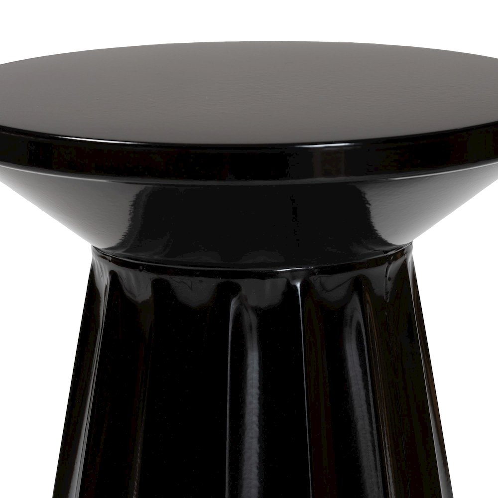 Ulmer Metal Scalloped Side Table - Modern Round Accent Table. Picture 2