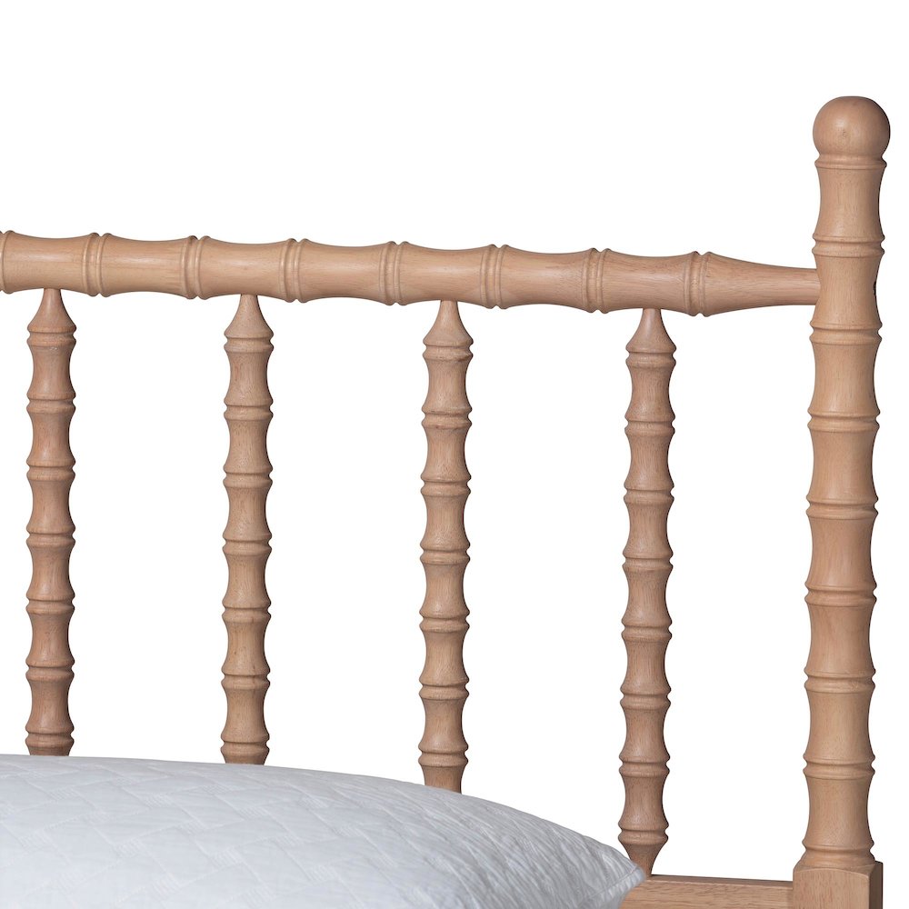 Platform Bed - Spindle Bed Frame with Bamboo-Style Turned Posts, Queen. Picture 4