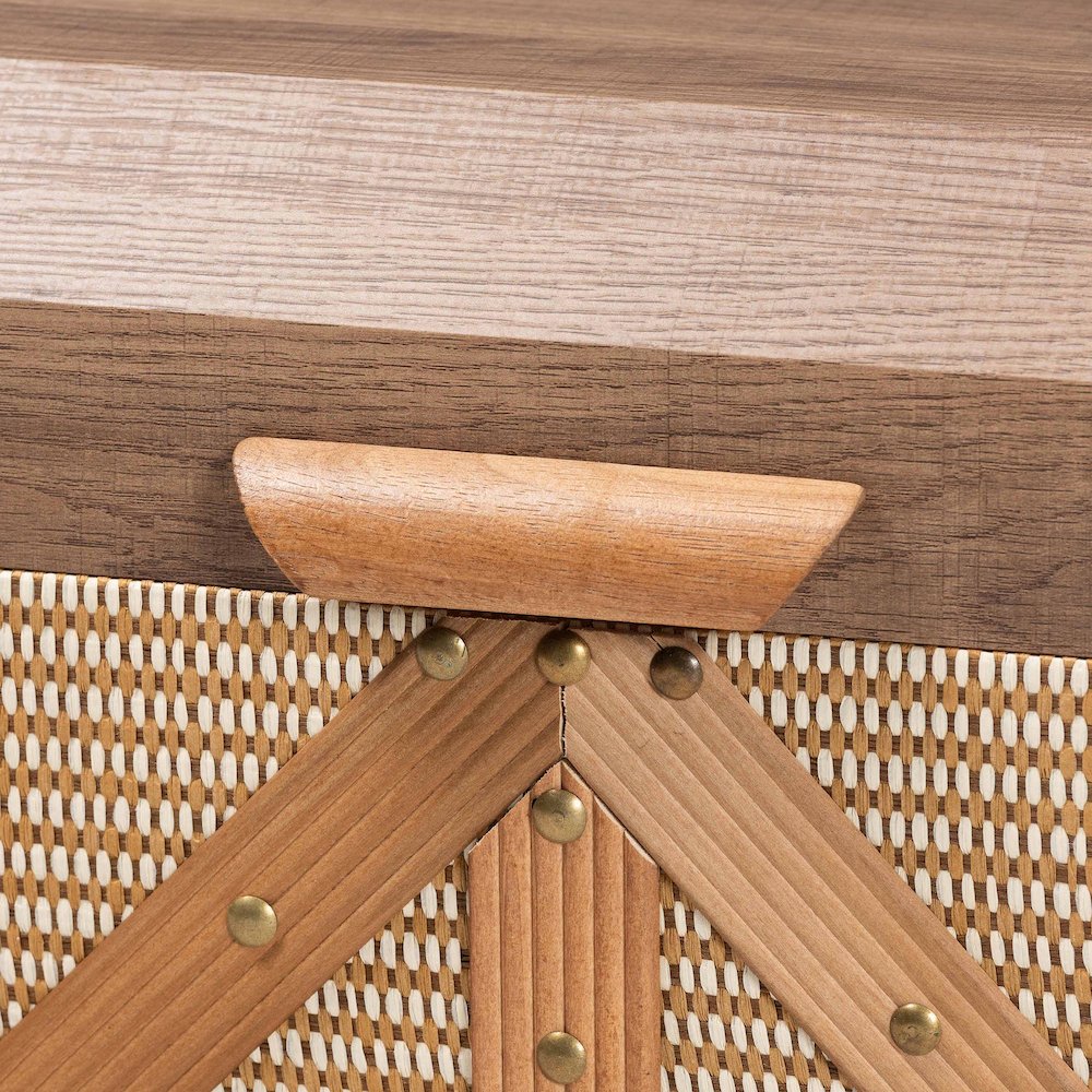Decorative Storage Chest with Hinged Top and Woven Exterior. Picture 7