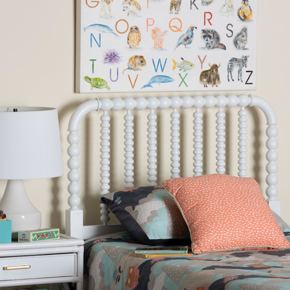 Finley Turned Bobbin Headboard - Spindle Design, Farmhouse, Twin, White. Picture 4