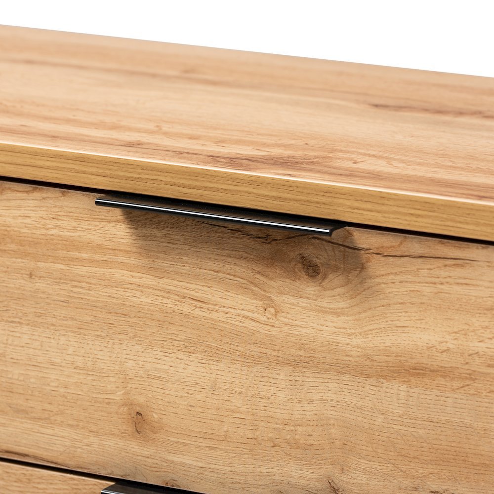 Reid Modern and Contemporary Industrial Oak Finished Wood and Black Metal 4-Drawer Dresser. Picture 5