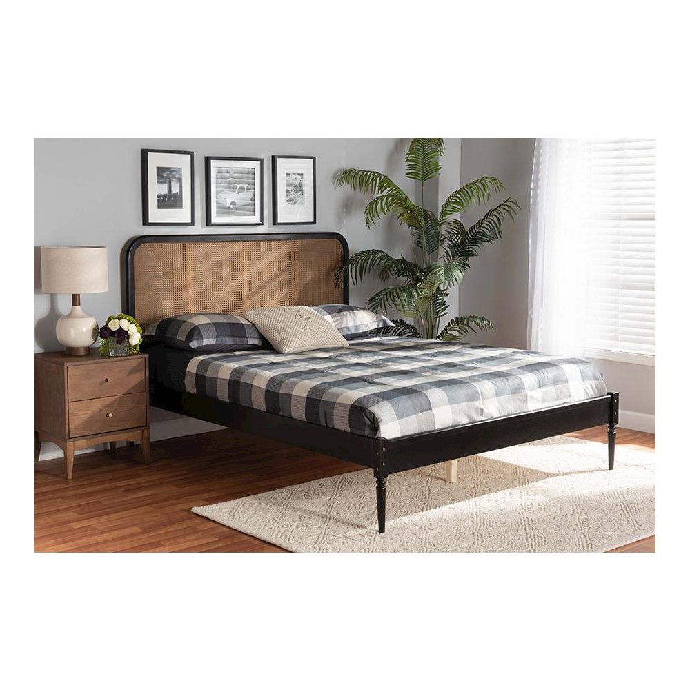 Charcoal Finished Wood and Synthetic Rattan Queen Size Platform Bed. Picture 7