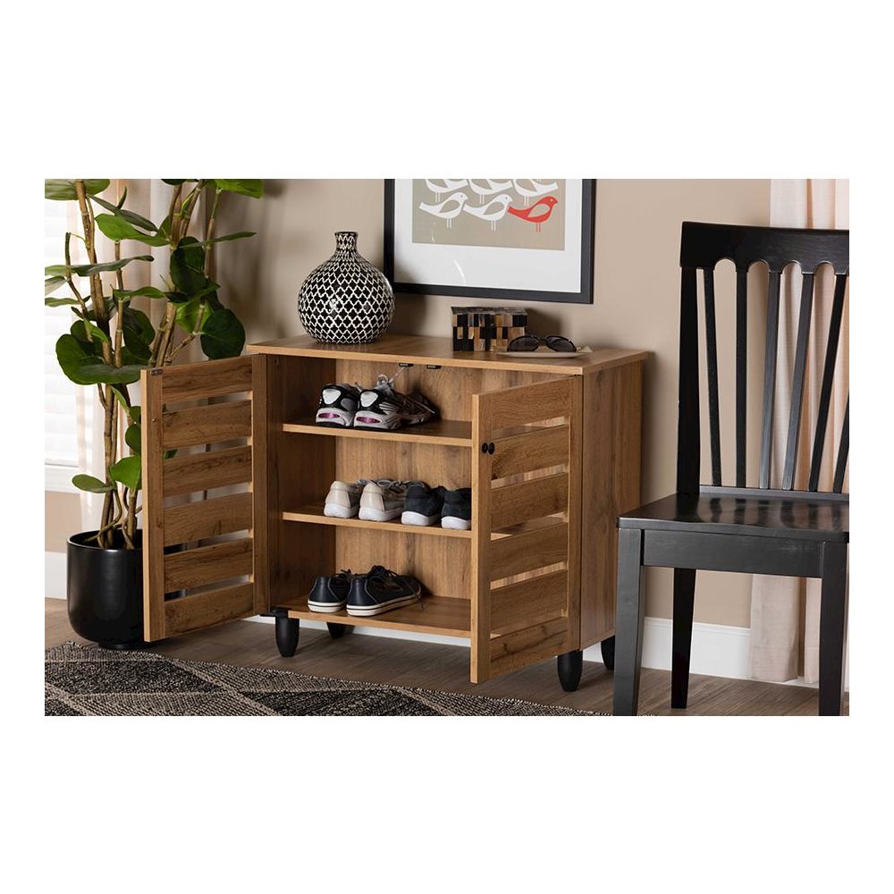 Oak Brown Finished Wood 2-Door Shoe Storage Cabinet. Picture 8