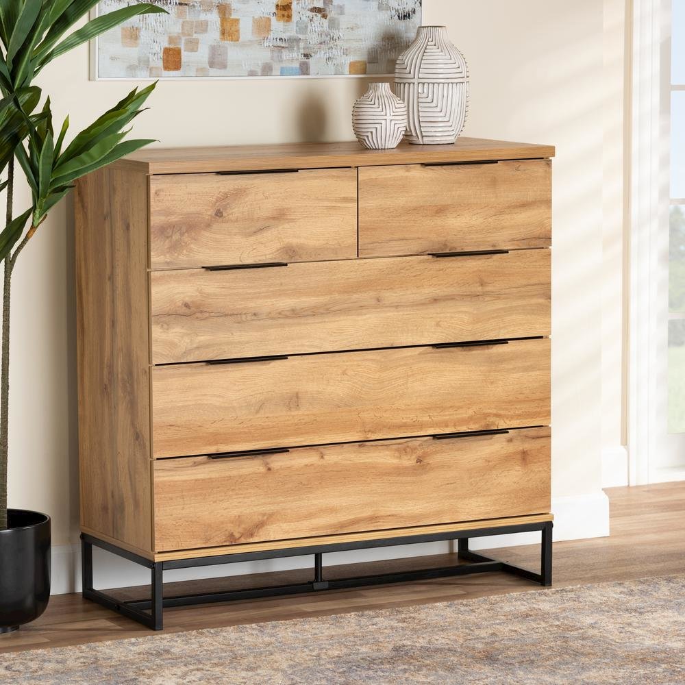 Oak Finished Wood and Black Finished Metal 5-Drawer Bedroom Chest. Picture 16