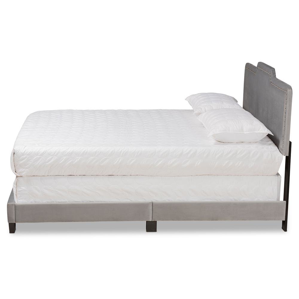 Glam Grey Velvet Fabric Upholstered Queen Size Panel Bed. Picture 11