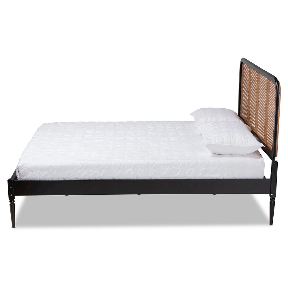 Charcoal Finished Wood and Synthetic Rattan Queen Size Platform Bed. Picture 11