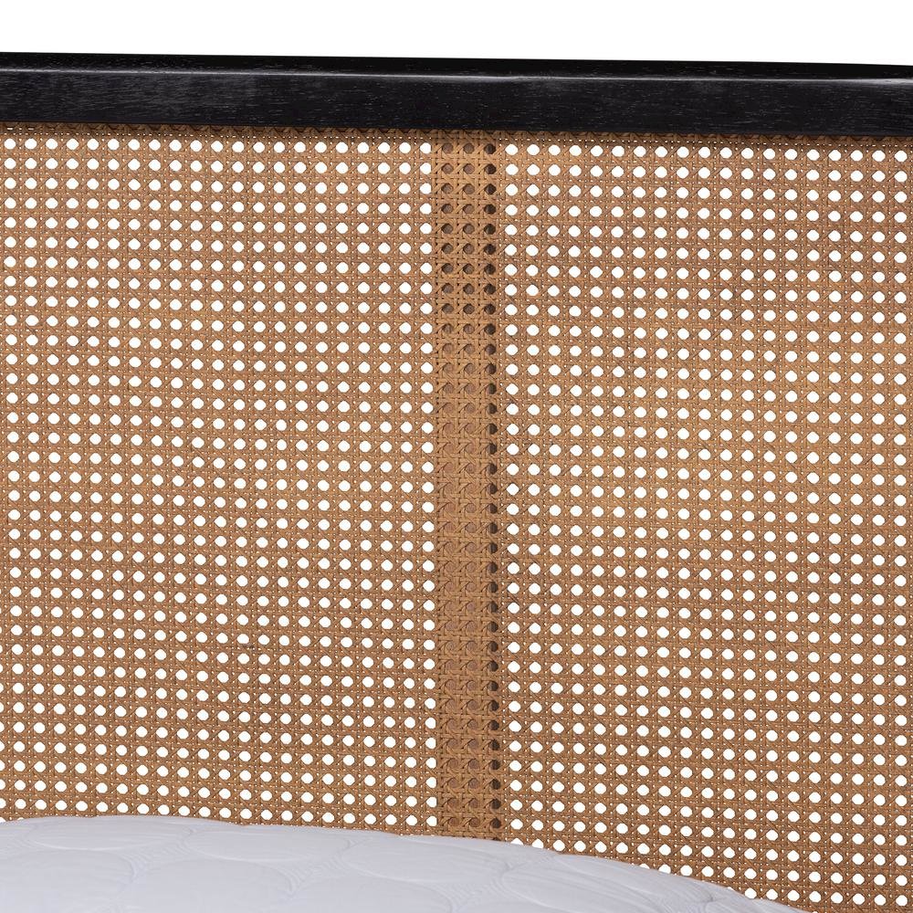 Charcoal Finished Wood and Synthetic Rattan Queen Size Platform Bed. Picture 13