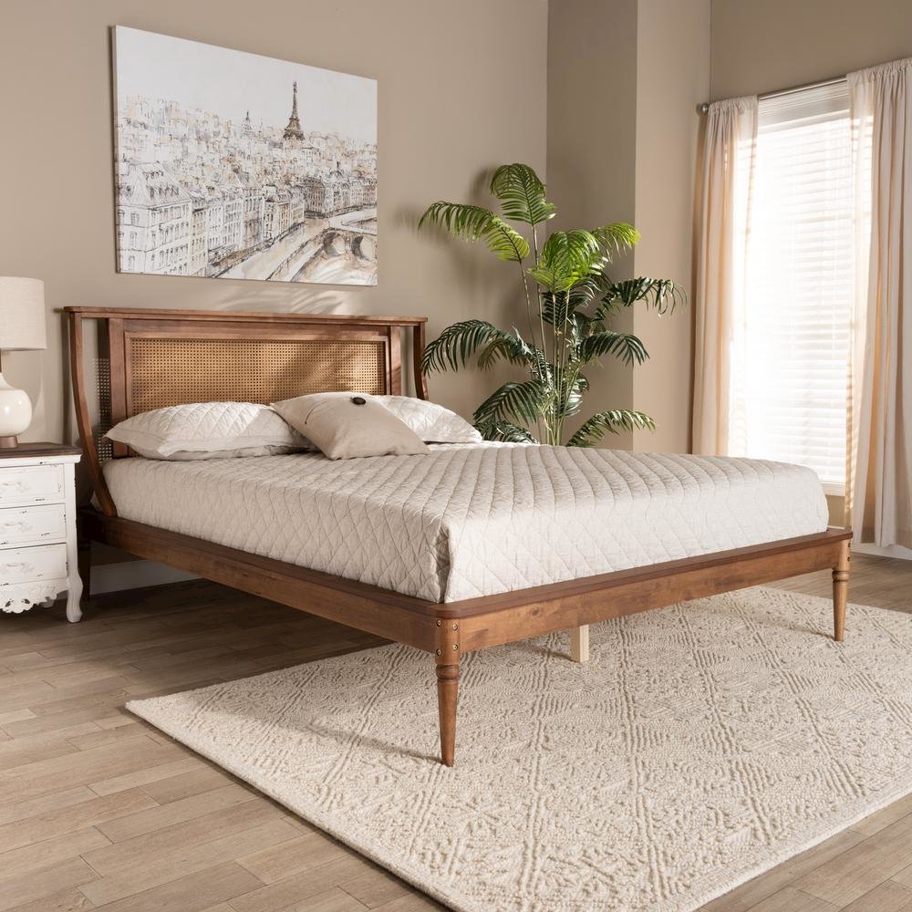 Synthetic Rattan Full Size Platform Bed. Picture 18