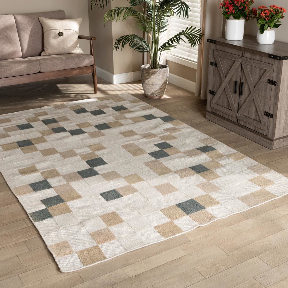 Ivory and Grey Handwoven PET Yarn Indoor and Outdoor Area Rug. Picture 7
