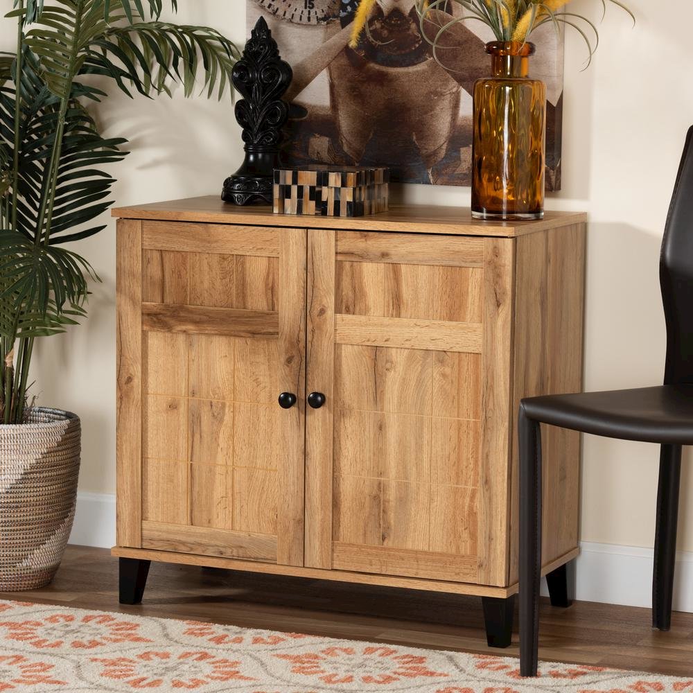 Oak Brown Finished Wood 2-Door Shoe Storage Cabinet. Picture 20