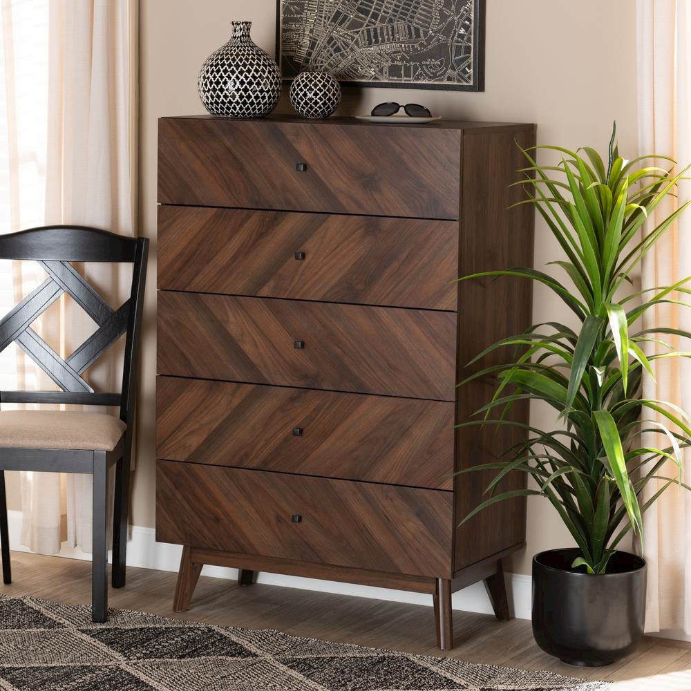 Hartman Mid-Century Modern Walnut Brown Finished Wood 5-Drawer Storage Chest. Picture 18