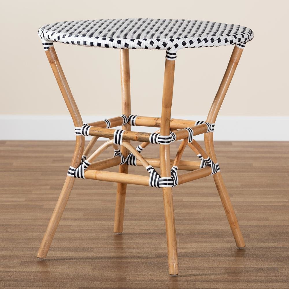 Outdoor Bistro Table. Picture 17