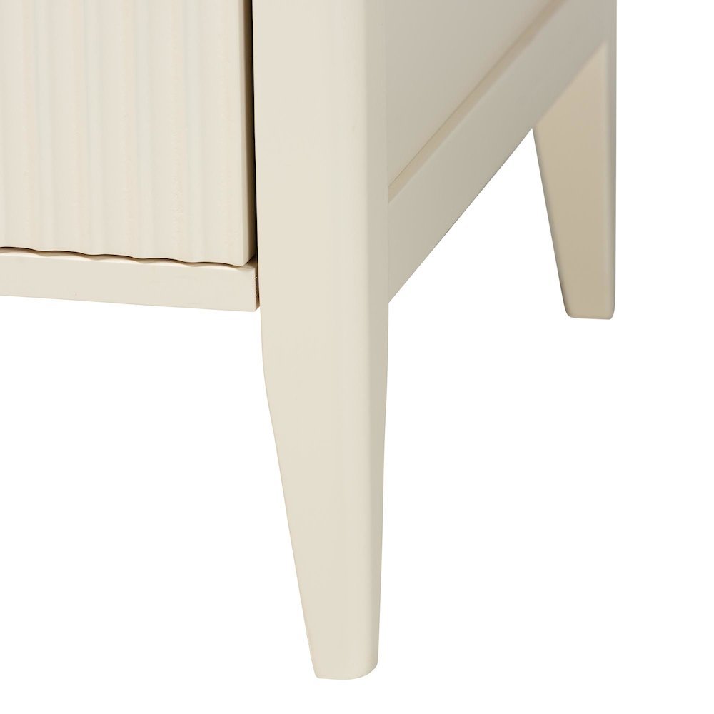 Primrose Mid-Century Ivory Fluted Wood Queen Size 4-Piece Bedroom Set. Picture 17