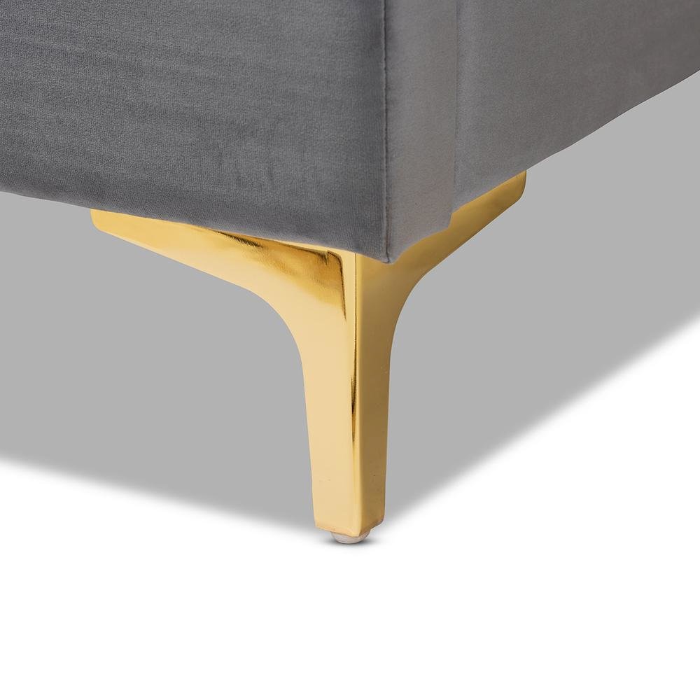 Queen Size Platform Bed with Gold-Finished Legs. Picture 14