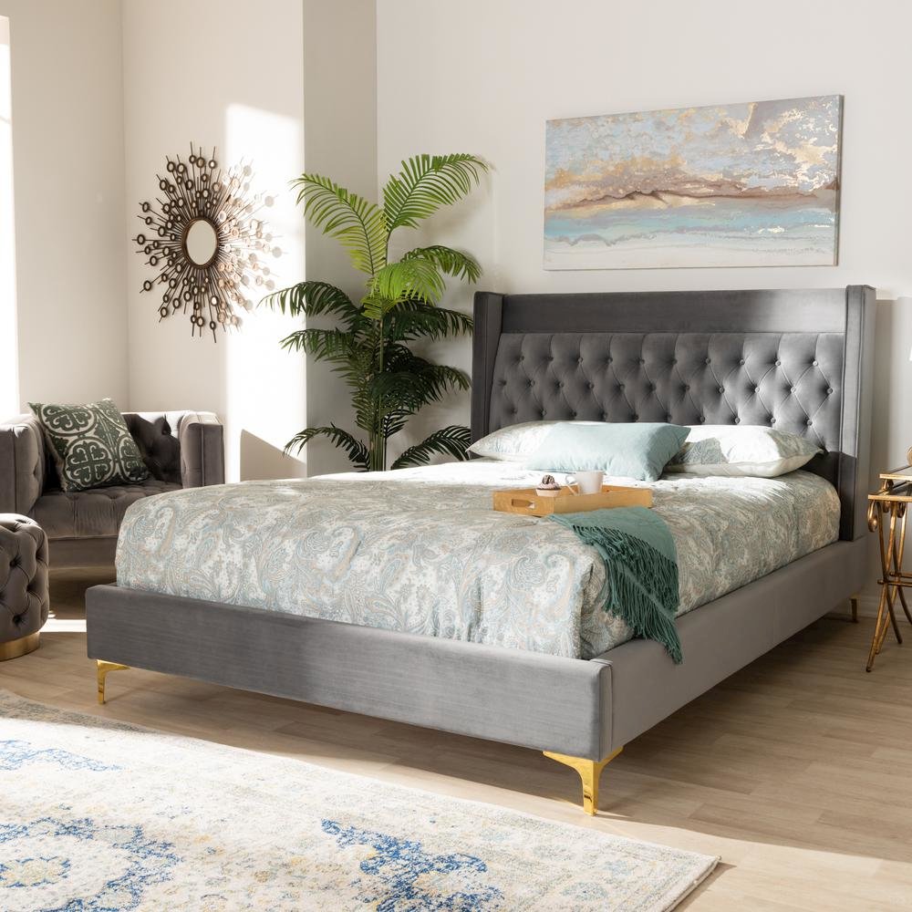 Queen Size Platform Bed with Gold-Finished Legs. Picture 15