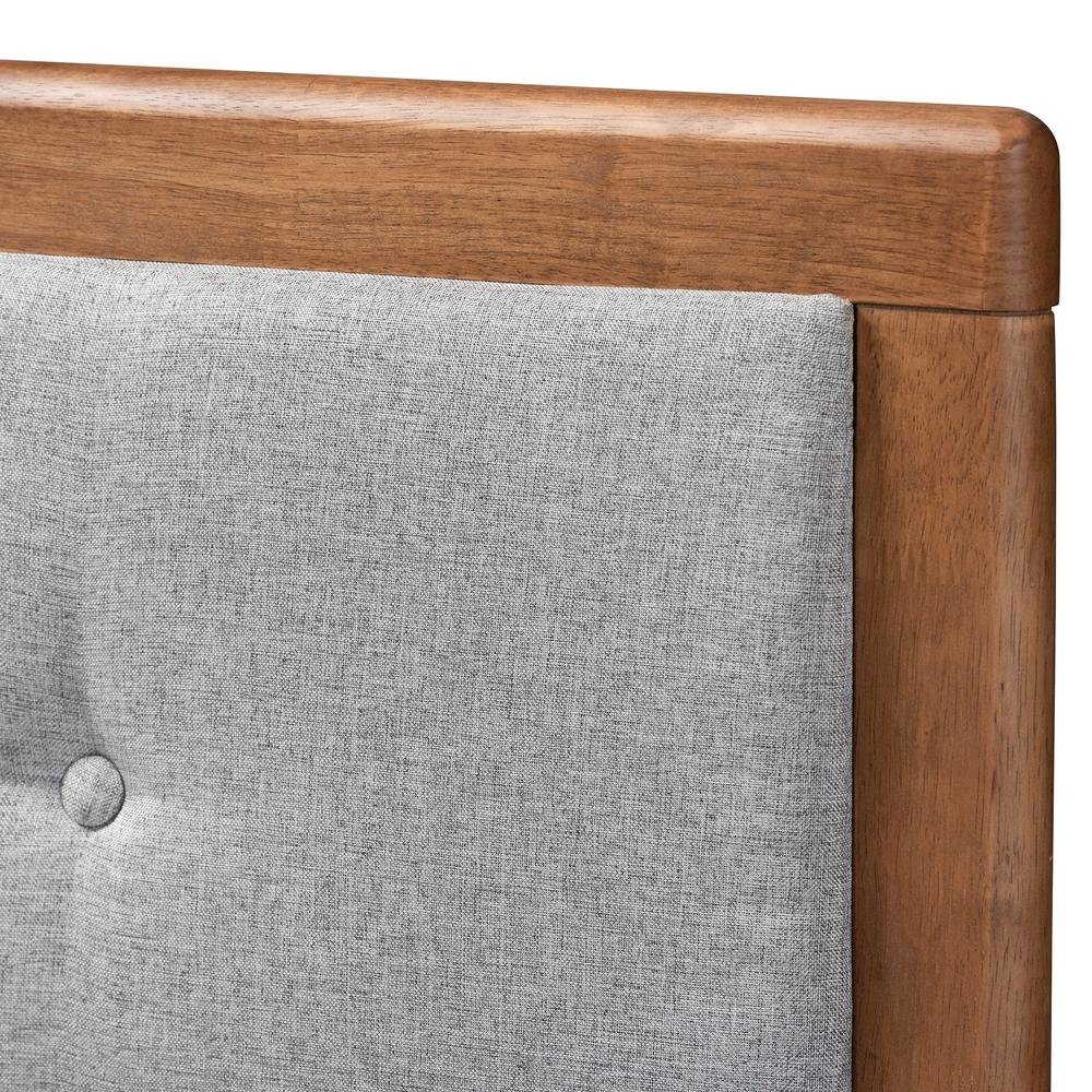 Walnut Brown Finished Wood 4-Drawer Full Size Platform Storage Bed. Picture 18