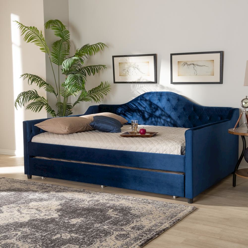 Button Tufted Full Size Daybed with Trundle. Picture 17