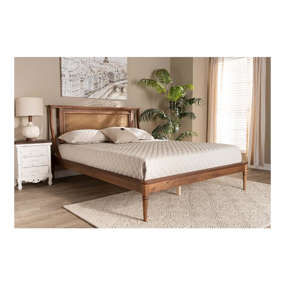 Synthetic Rattan Full Size Platform Bed. Picture 23