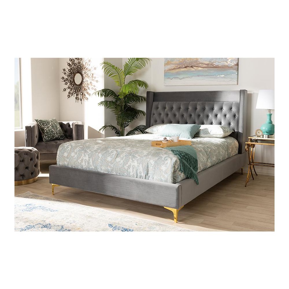 Queen Size Platform Bed with Gold-Finished Legs. Picture 19