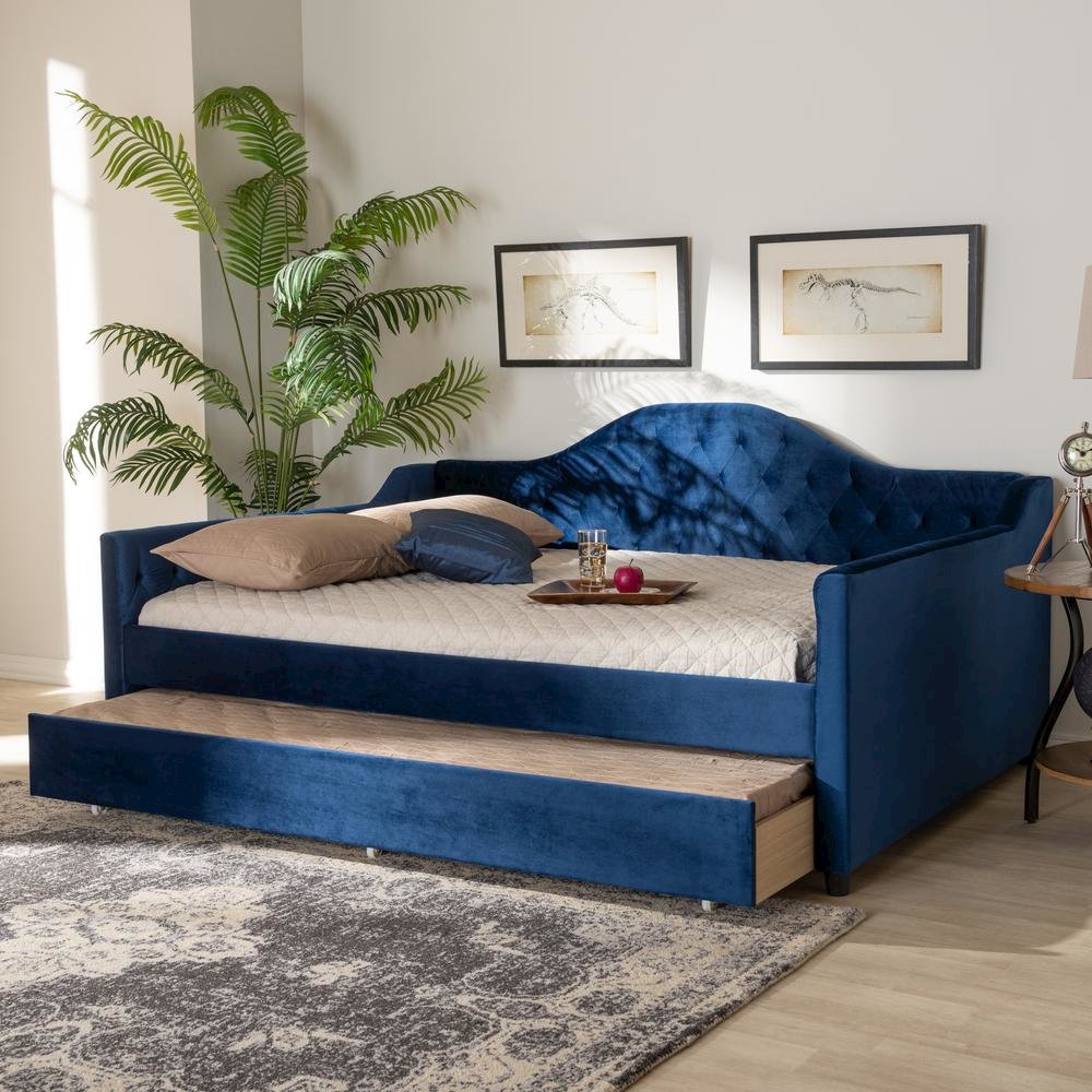 Button Tufted Full Size Daybed with Trundle. Picture 18