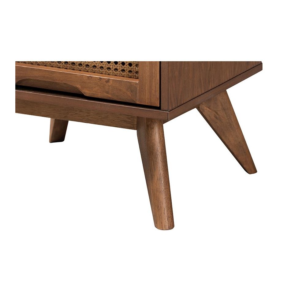 Ash Walnut Finished Wood 3-Piece Queen Size Bedroom Set with Synthetic Rattan. Picture 6