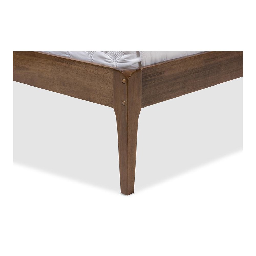 Medium Brown Finish Wood King Size Platform Bed. Picture 5