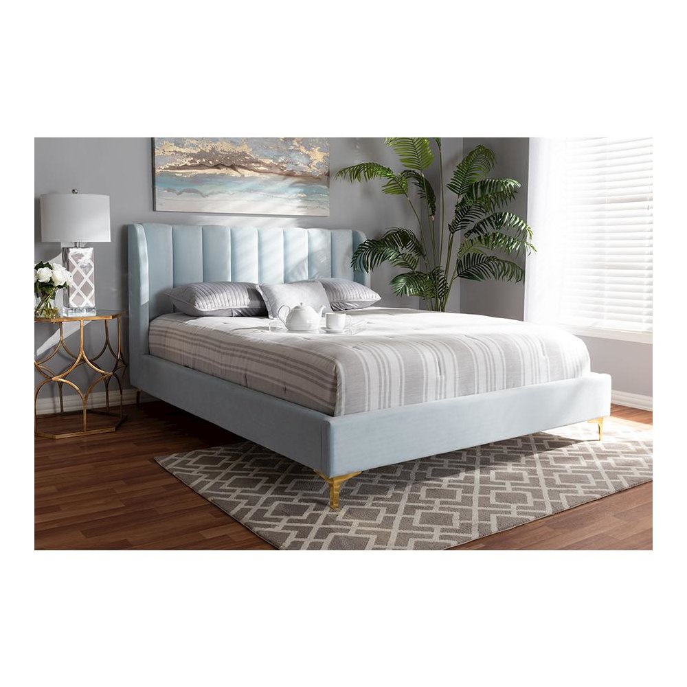 Queen Size Platform Bed with Gold-Tone Legs. Picture 17