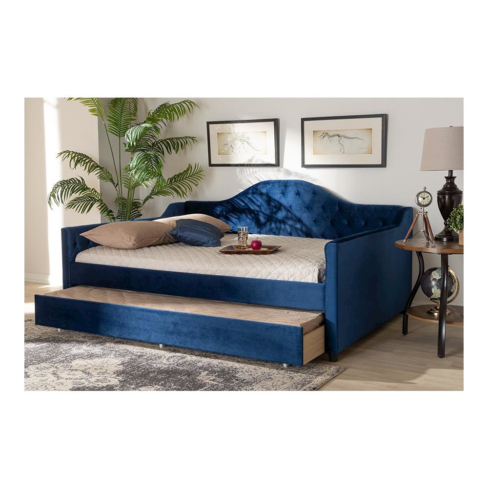 Button Tufted Full Size Daybed with Trundle. Picture 22
