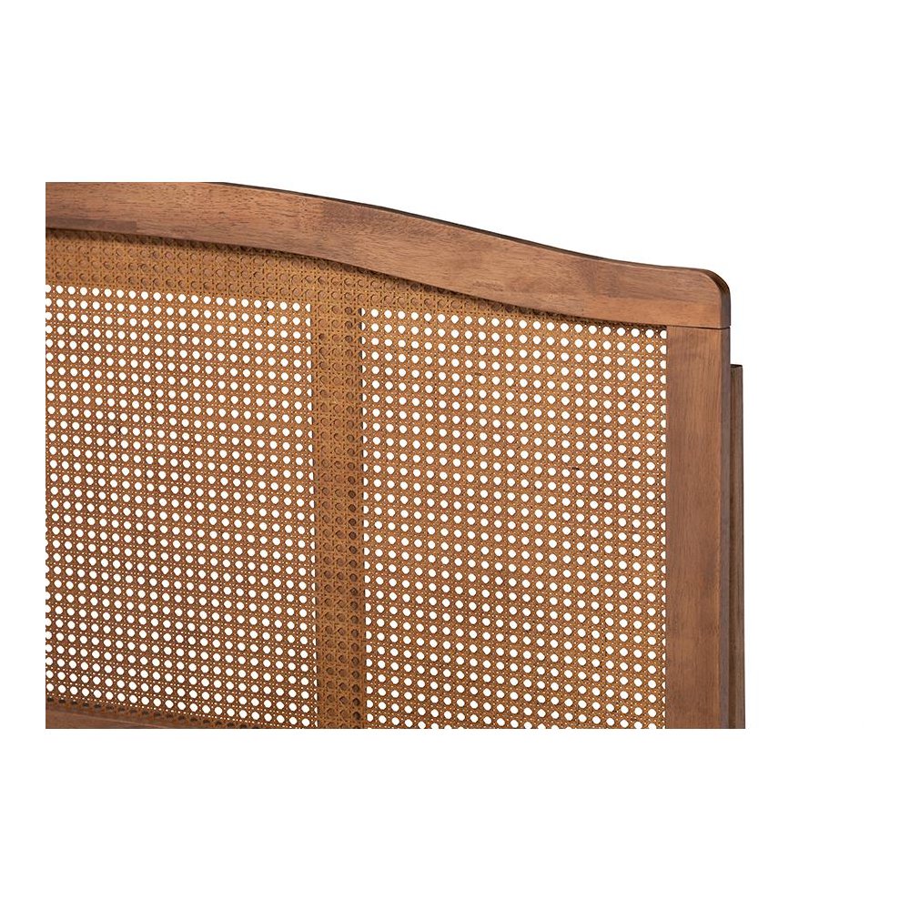 Synthetic Rattan King Size Platform Bed. Picture 4