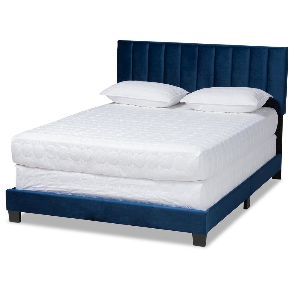 King Size Panel Bed with Channel Tufted Headboard. Picture 11