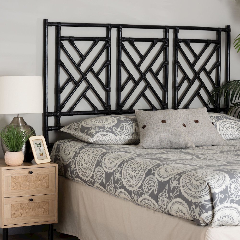 Karavo Bohemian Black Natural Rattan King Size Standalone Headboard. Picture 13