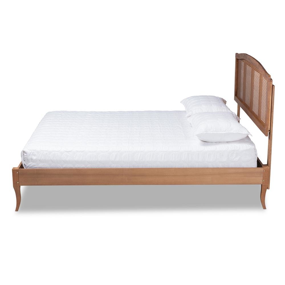 Synthetic Rattan King Size Platform Bed. Picture 12