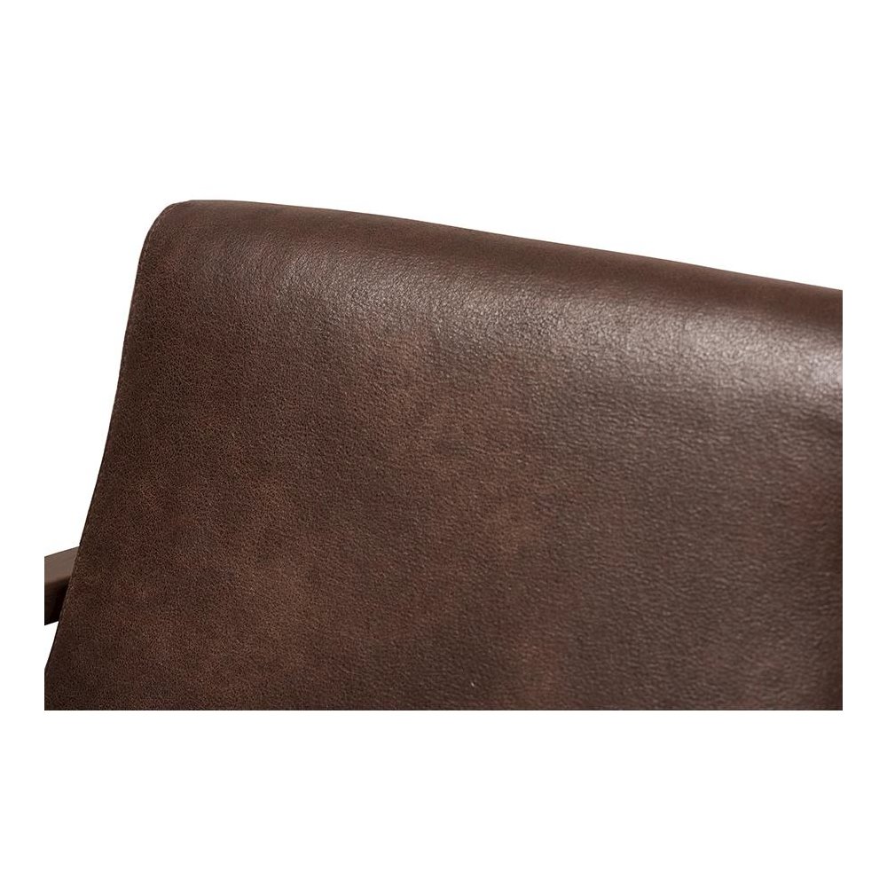 Leather Lounge Chair. Picture 5