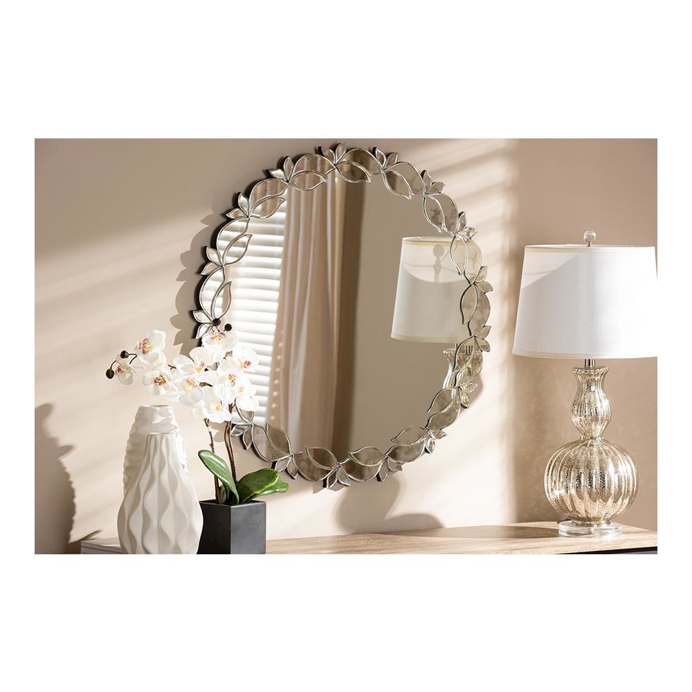 Silver Finished Round Petal Leaf Accent Wall Mirror. Picture 1