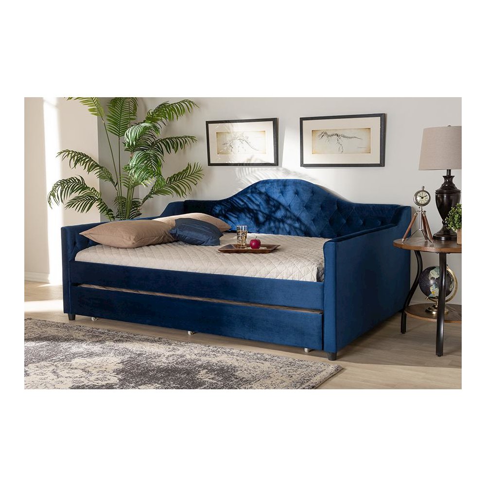 Button Tufted Full Size Daybed with Trundle. Picture 7