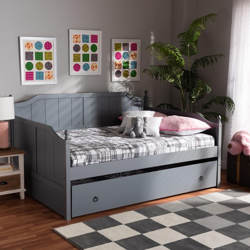 Grey Finished Wood Full Size Daybed with Twin Size Trundle. Picture 19