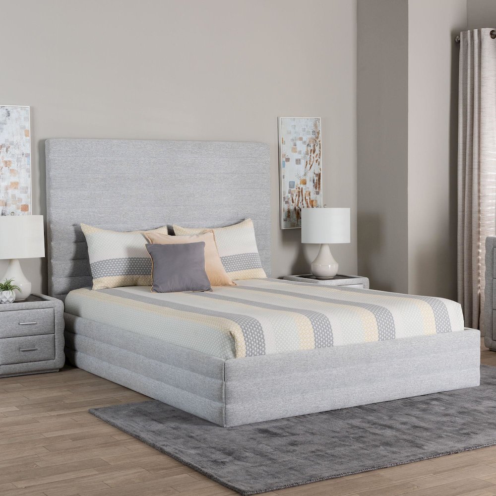 Cadmus Modern Light Grey Channel-Tufted Fabric King Platform Bed. Picture 7