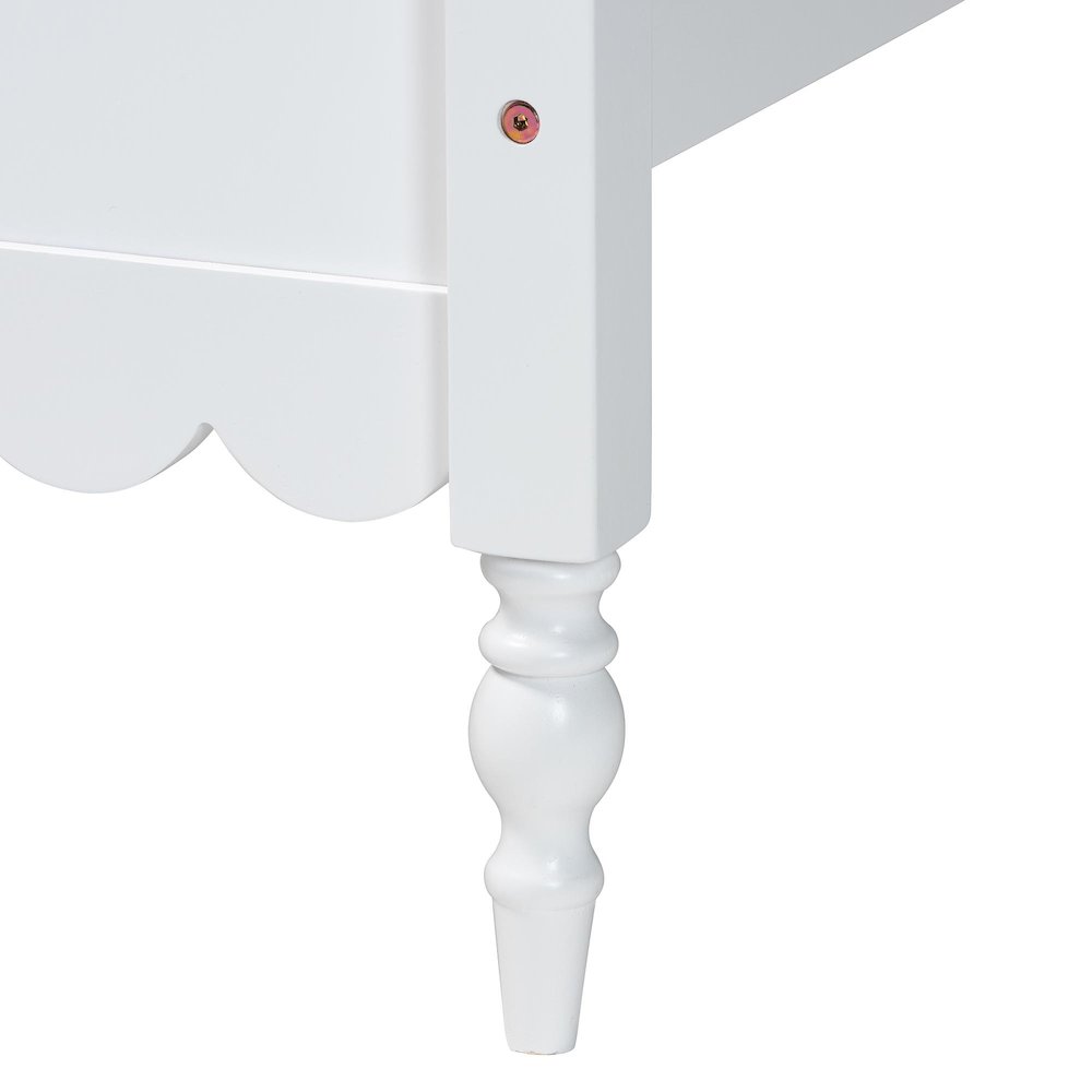 Roni Modern White Wood 4-Piece Full Bedroom Set with Scalloped Edges. Picture 9
