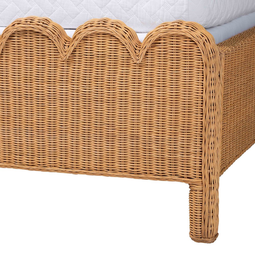Scalloped Rattan Bed Frame - Handwoven Wicker Headboard and Footboard, King. Picture 5