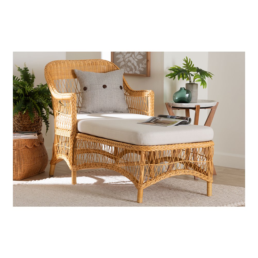 Bruno Rattan Chaise Lounge Chair with Rounded Backrest and Cushion. Picture 10