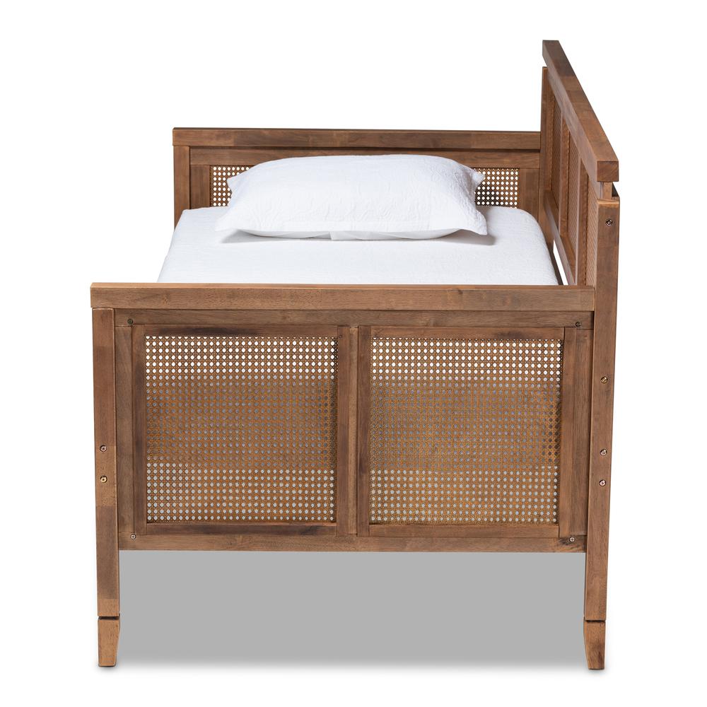 Synthetic Rattan Daybed. Picture 10