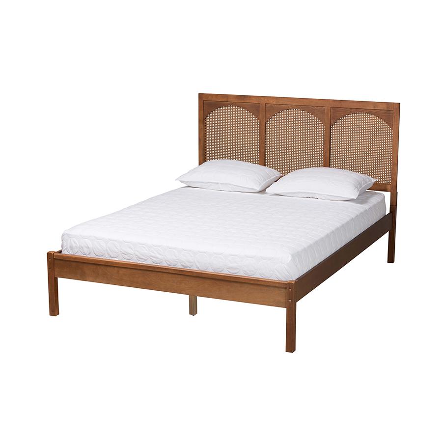 Rattan King Size Platform Bed. Picture 1