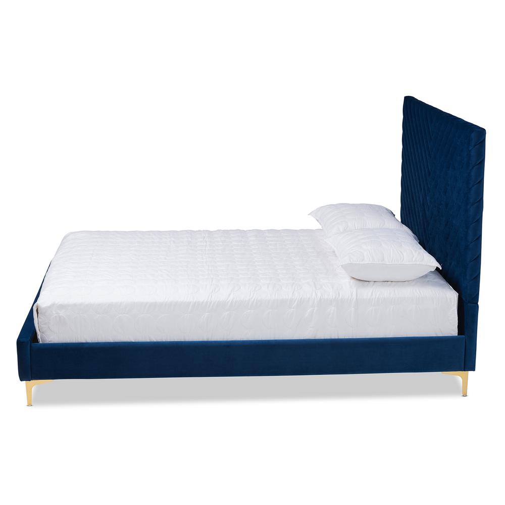 Gold Metal King Size Platform Bed. Picture 13