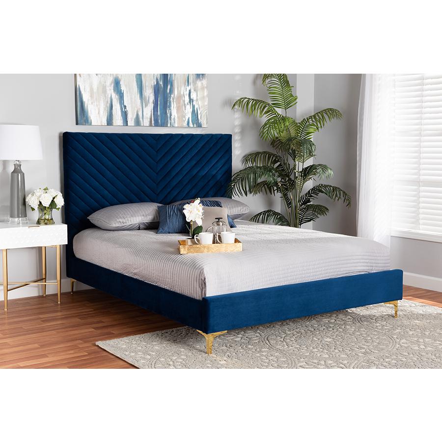 Gold Metal King Size Platform Bed. Picture 7