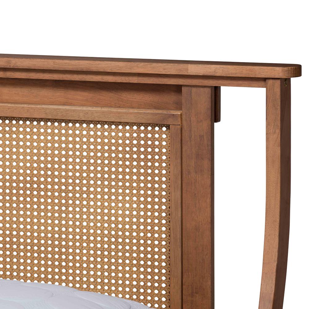 Synthetic Rattan Queen Size Platform Bed. Picture 15