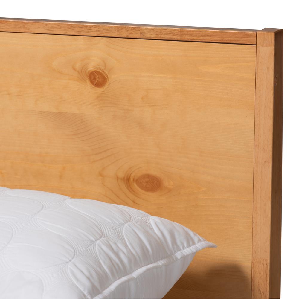 and Rustic Natural Oak and Pine Finished Wood King Size Platform Bed. Picture 14