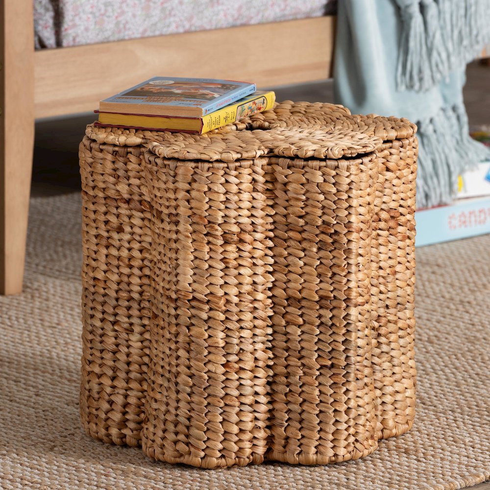 Della Woven Seagrass Laundry Hamper - Handwoven Wicker Storage Basket with. Picture 5