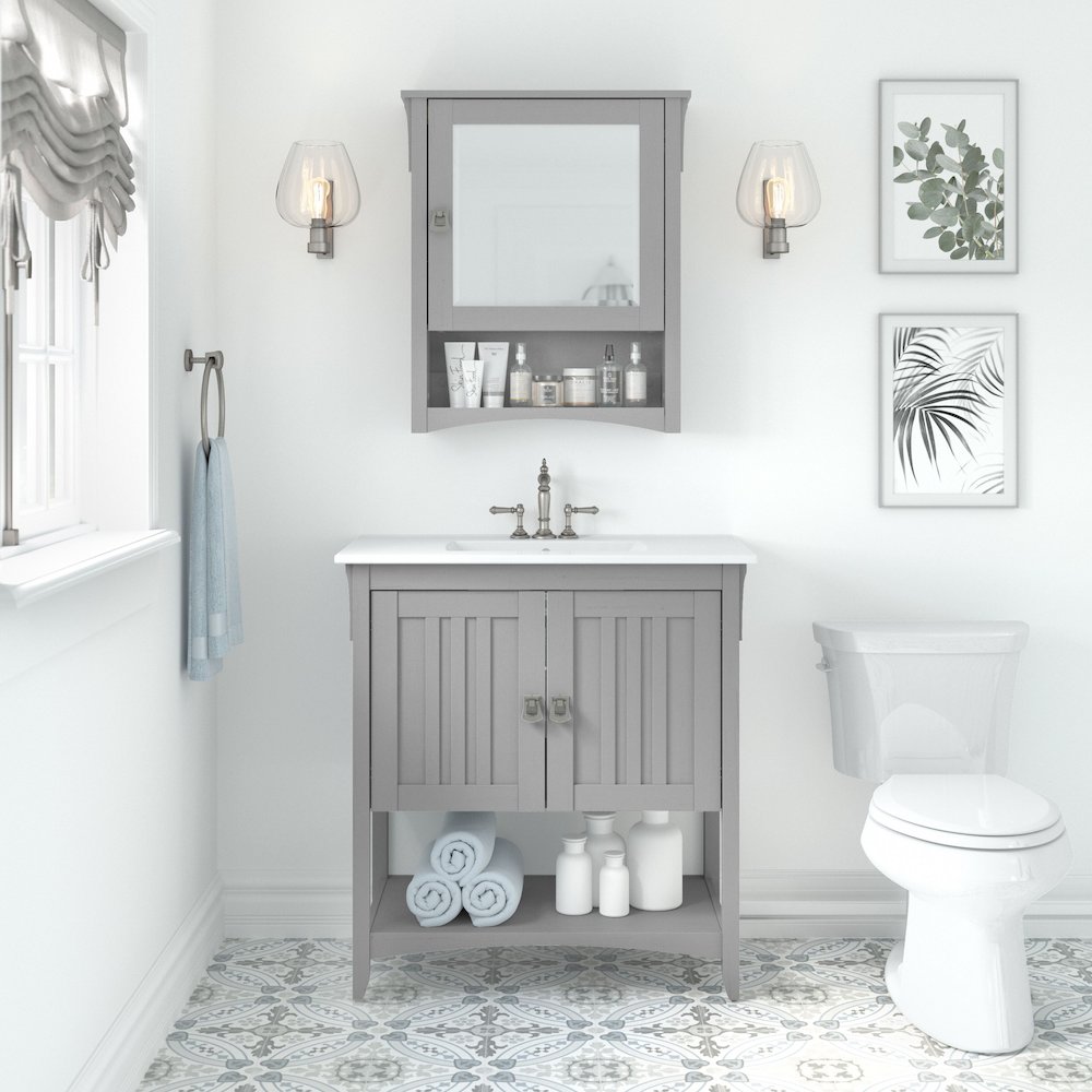 Salinas 32W Bathroom Vanity Sink and Medicine Cabinet with Mirror. Picture 2