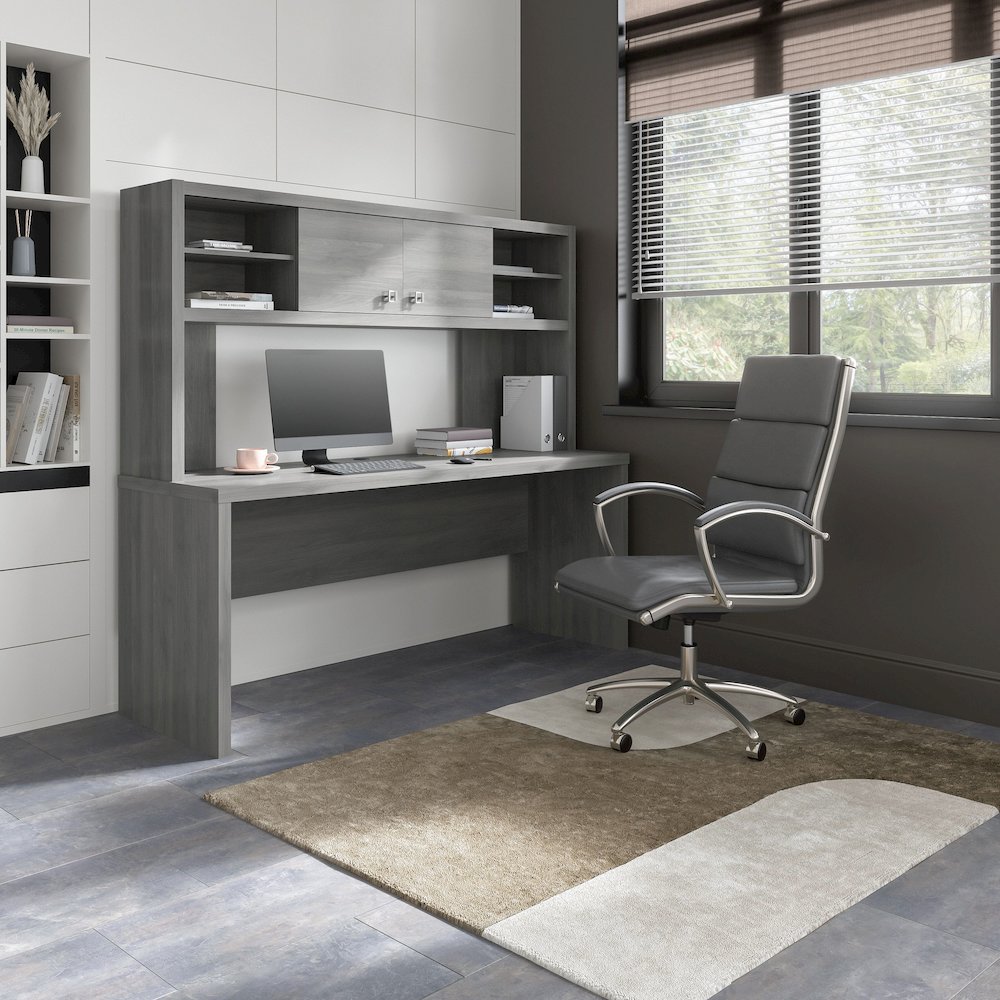 Echo 72W Computer Desk with Hutch. Picture 2